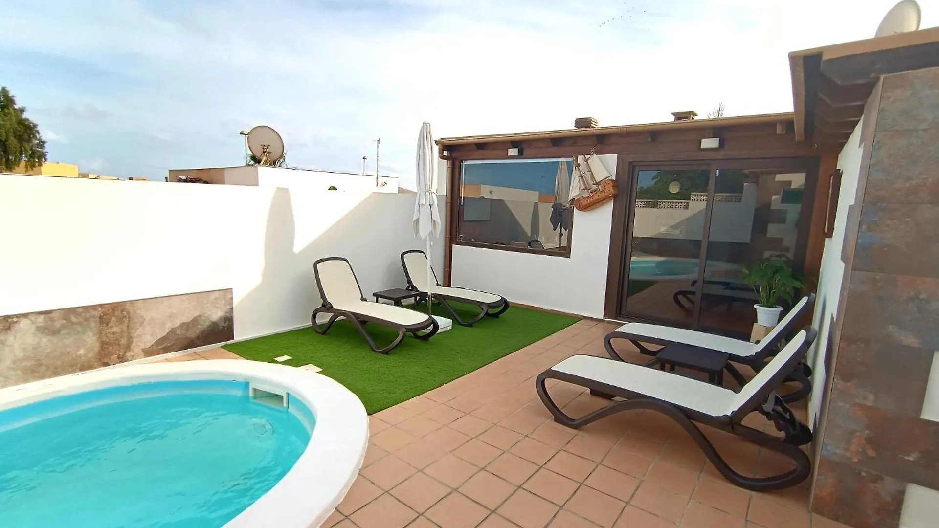 Villa Enola La Oliva