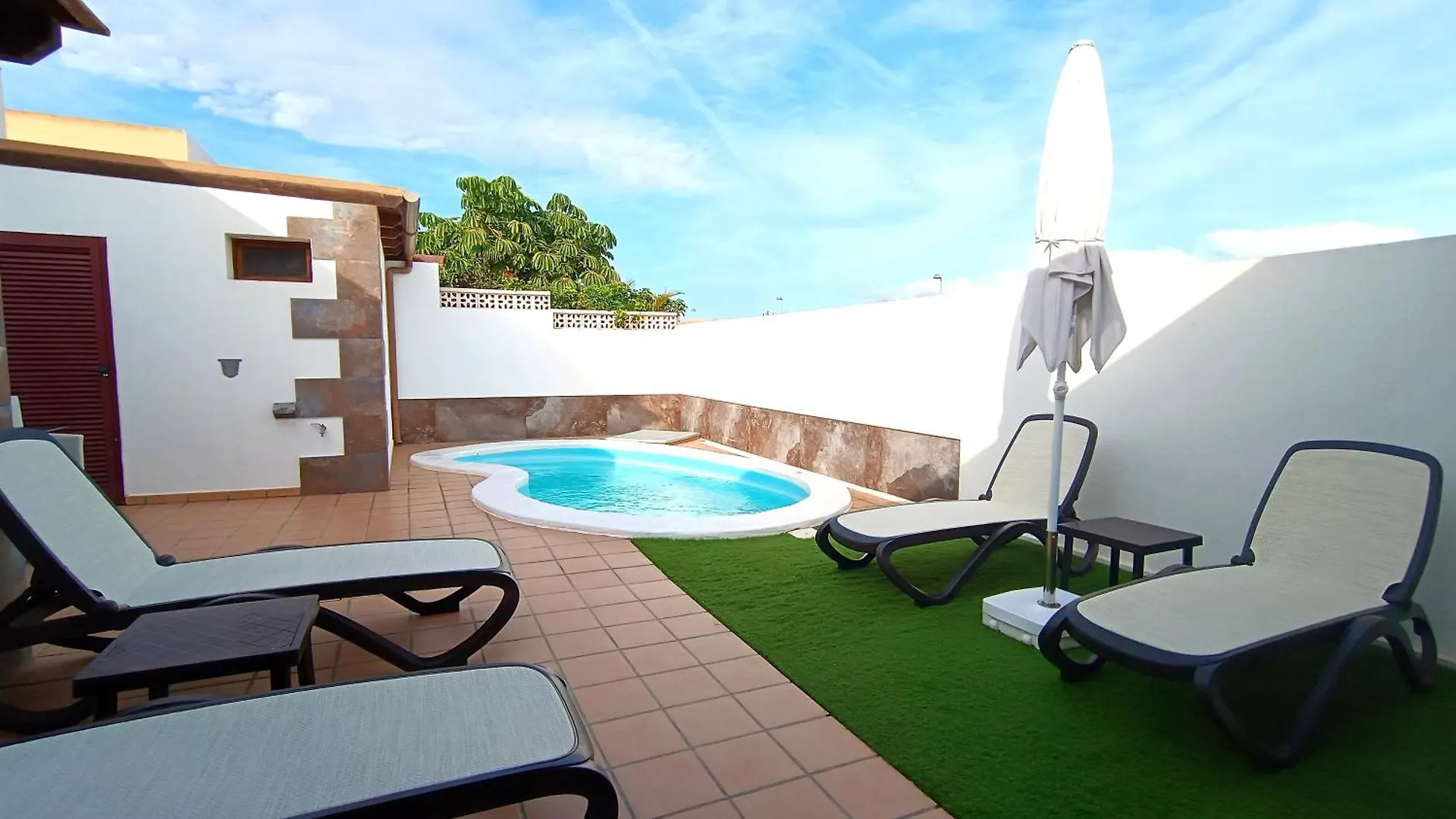 Villa Enola La Oliva