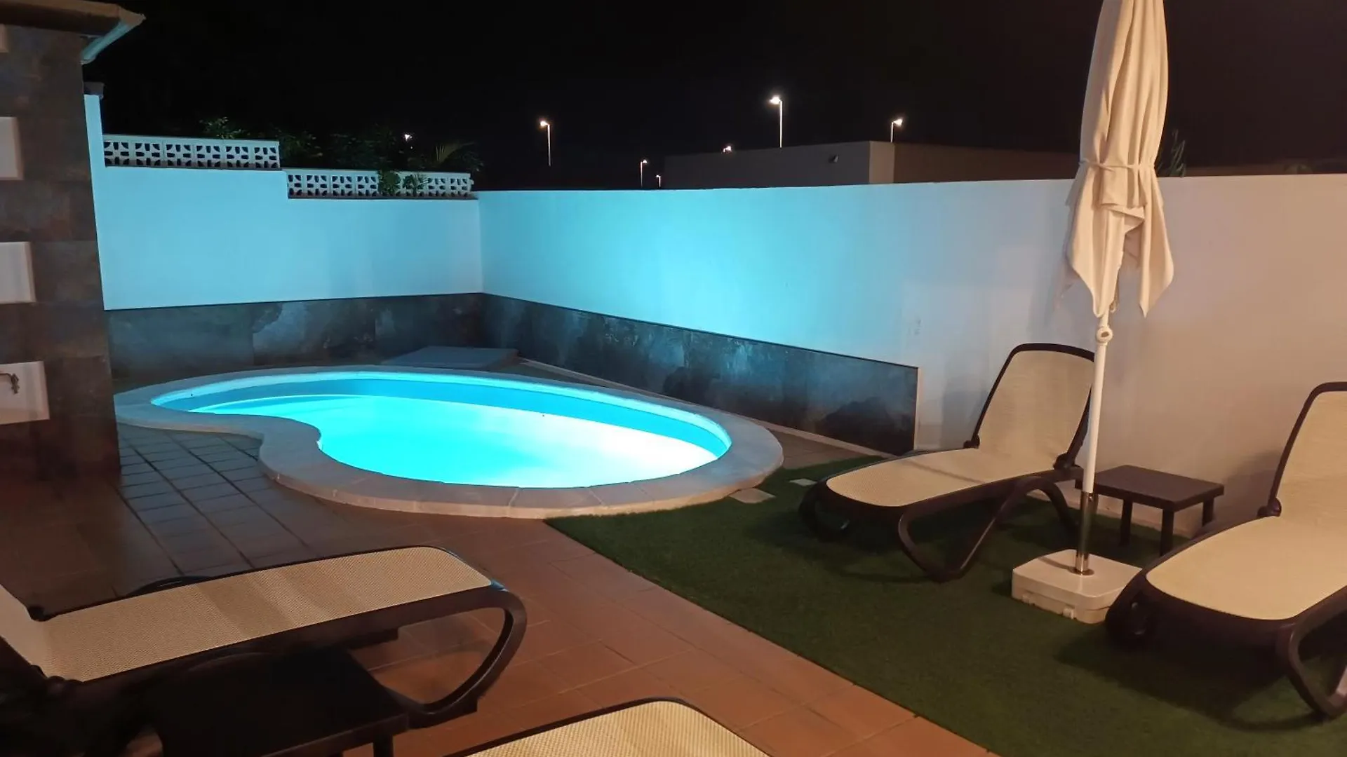 Villa Enola La Oliva